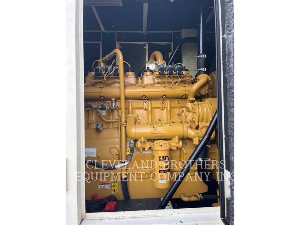 CAT XQG240 Citi ģeneratori