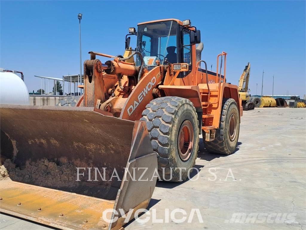 Daewoo MG400-V Iekrāvēji uz riteņiem