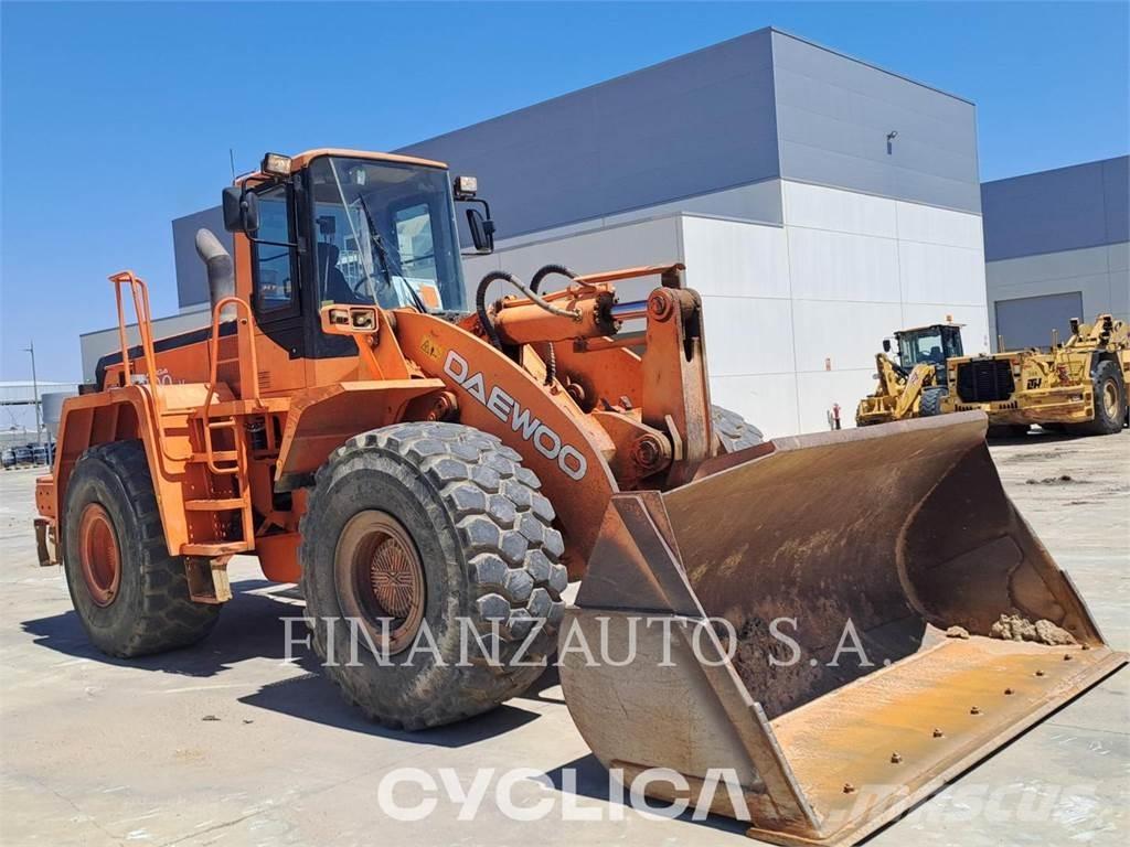 Daewoo MG400-V Iekrāvēji uz riteņiem