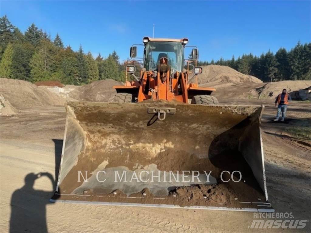 Doosan DL420-3 Iekrāvēji uz riteņiem