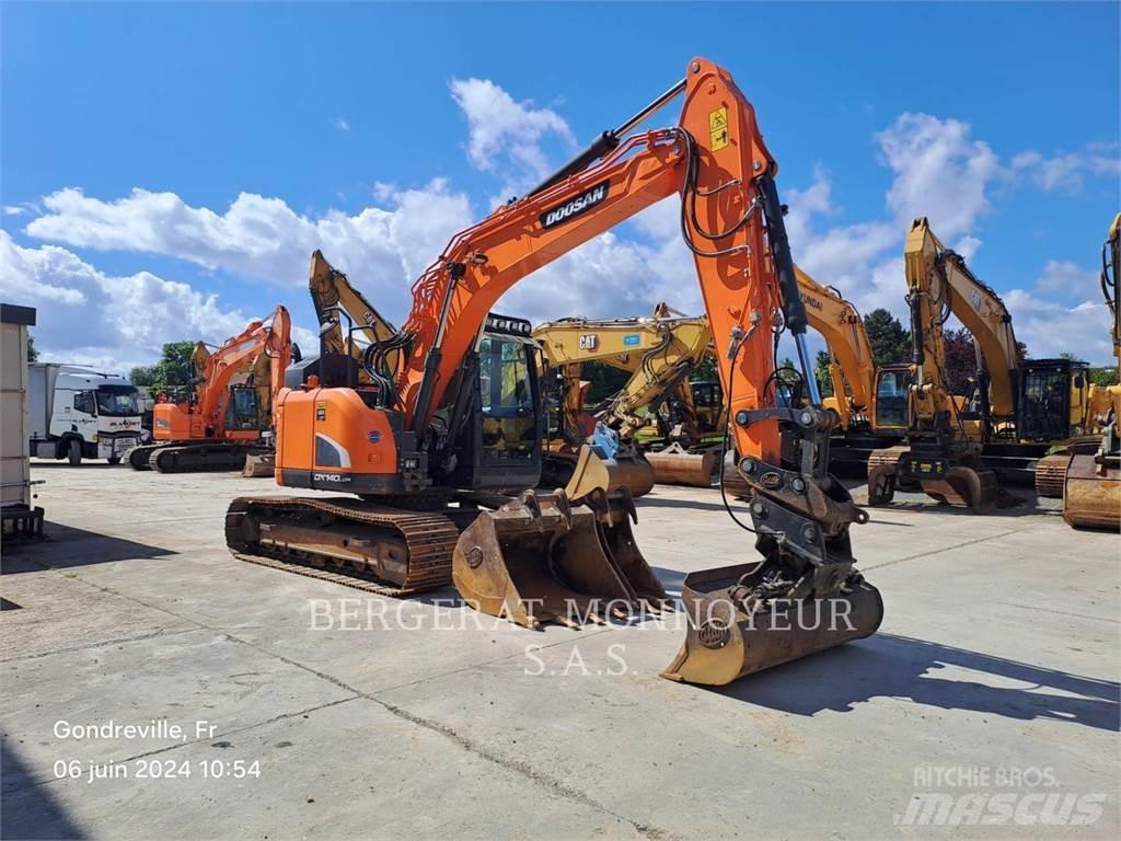 Doosan DX140LCR Kāpurķēžu ekskavatori