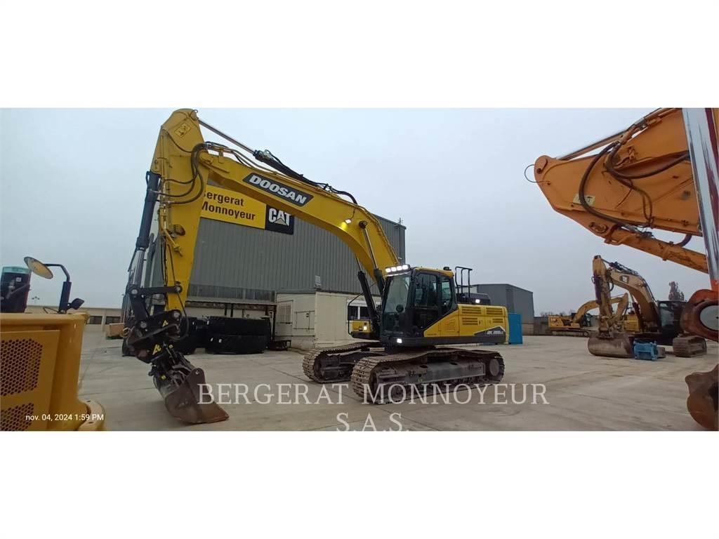 Doosan DX300 Kāpurķēžu ekskavatori