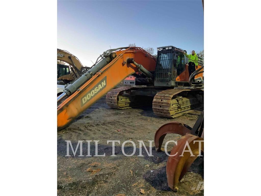 Doosan DX800LC-7 Kāpurķēžu ekskavatori