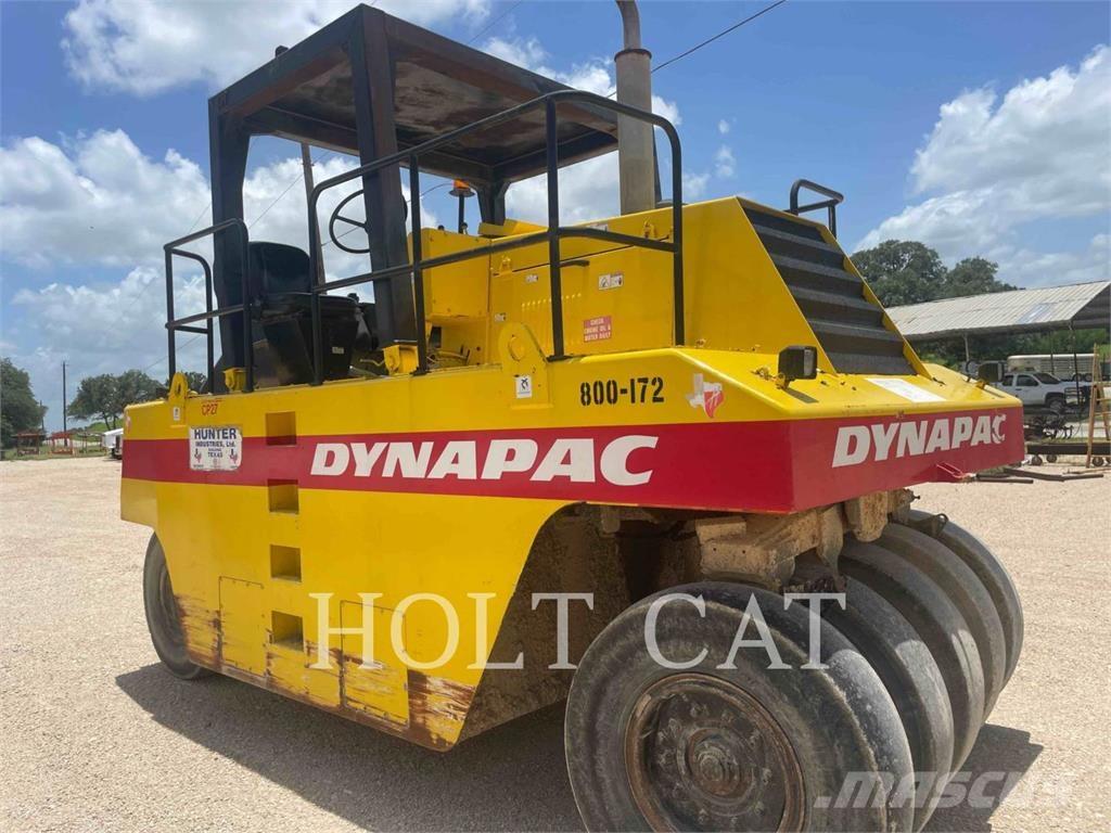Dynapac CP271 Pneimatiskie veltņi