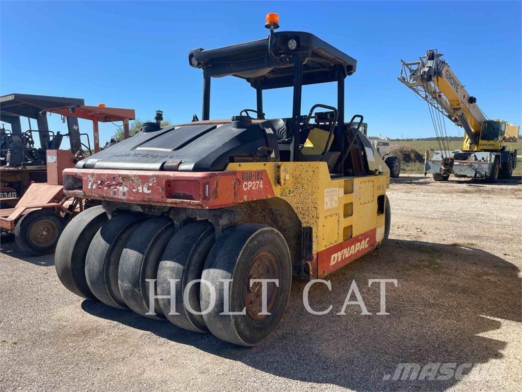 Dynapac CP274 Pneimatiskie veltņi