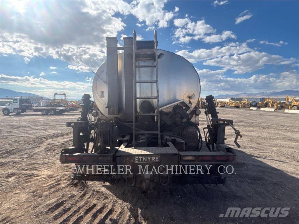  E.D. ETNYRE DIST 3500 Bitumena smidzinātāji