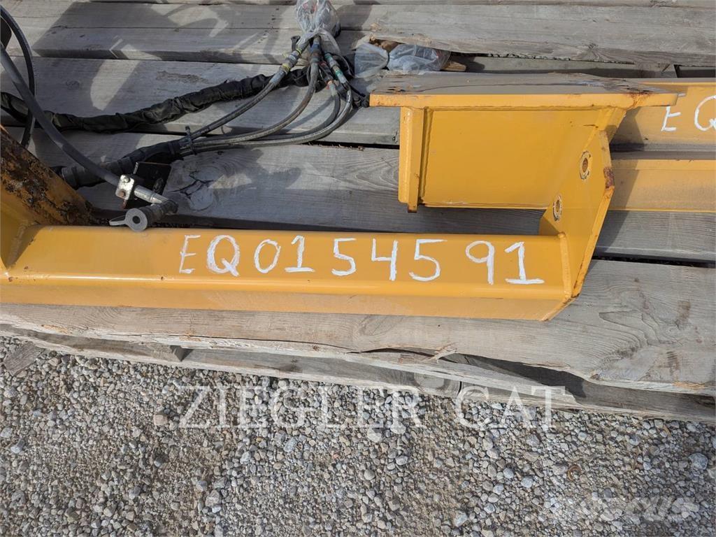 Falls SNOWWING Sniega metēji