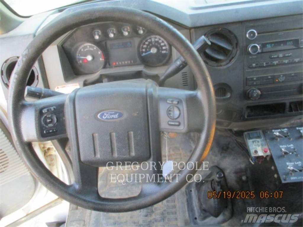 Ford F650 Autocisterna