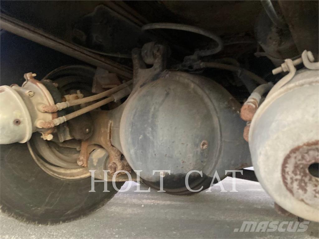 Ford L8000 Autocisterna