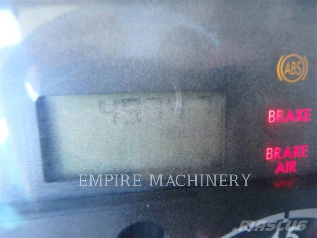 Freightliner 2K WT Autocisterna