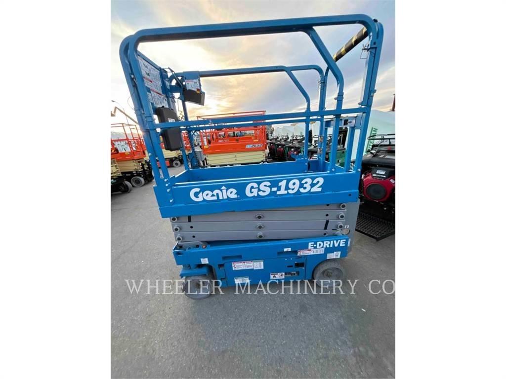 Genie GS1932 Šķerveida pacēlāji