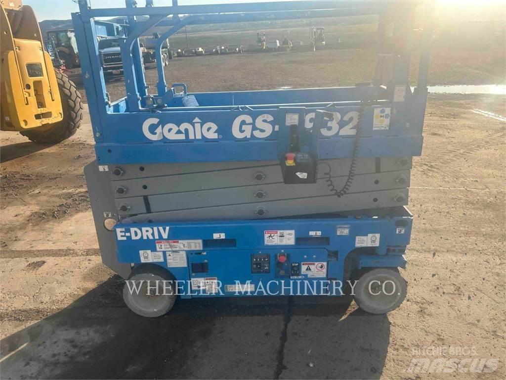 Genie GS1932 Šķerveida pacēlāji