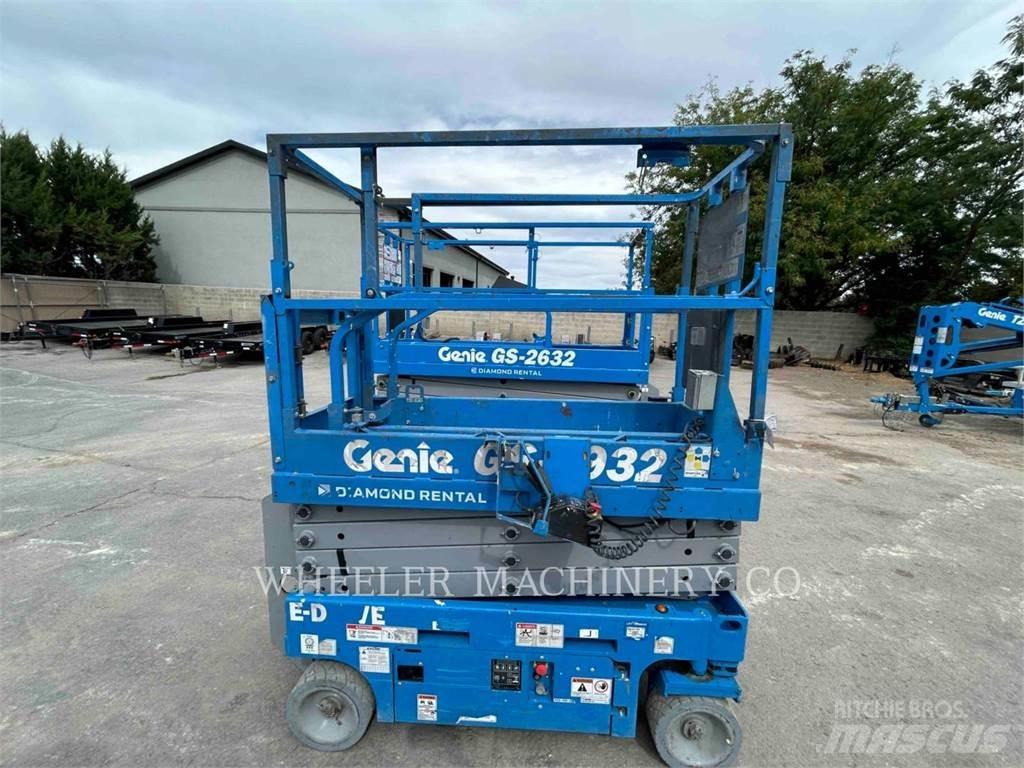 Genie GS1932 Šķerveida pacēlāji