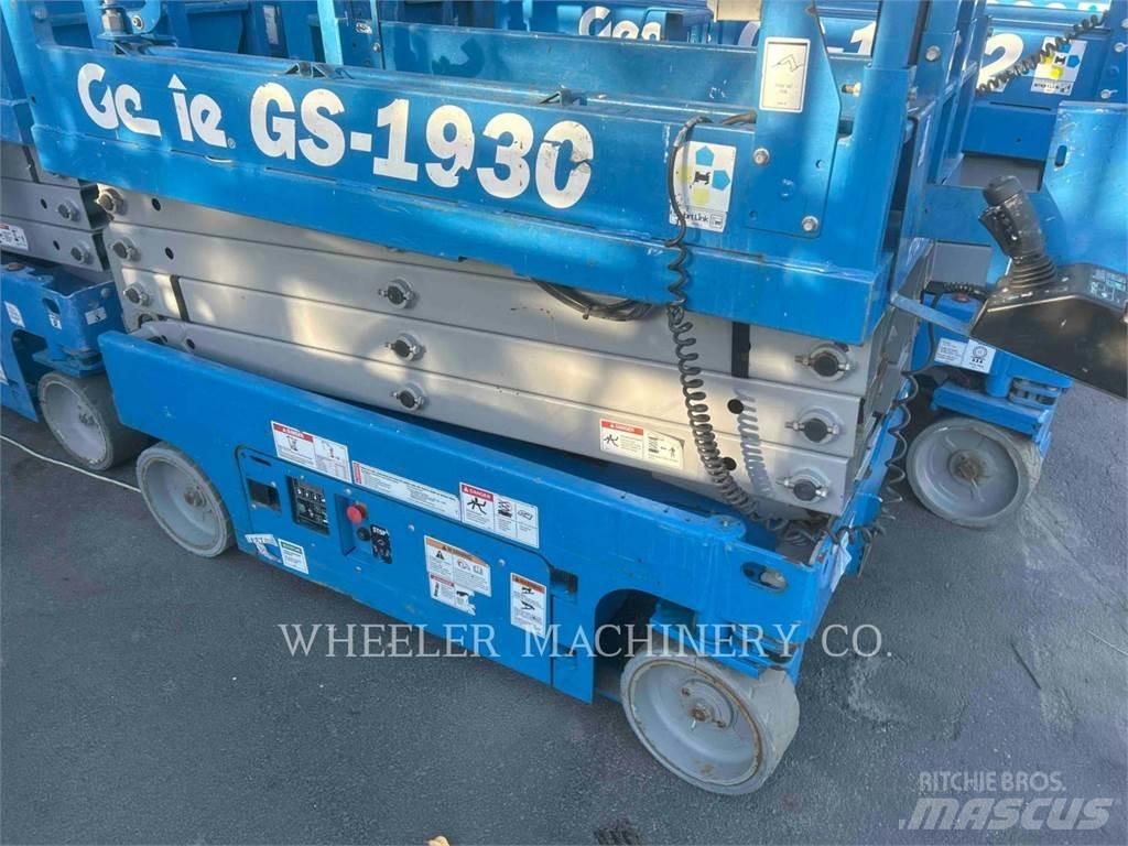Genie GS1932 Šķerveida pacēlāji