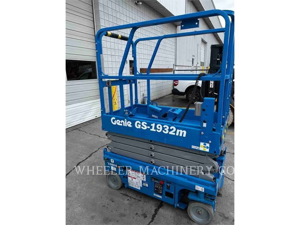 Genie GS1932M Šķerveida pacēlāji