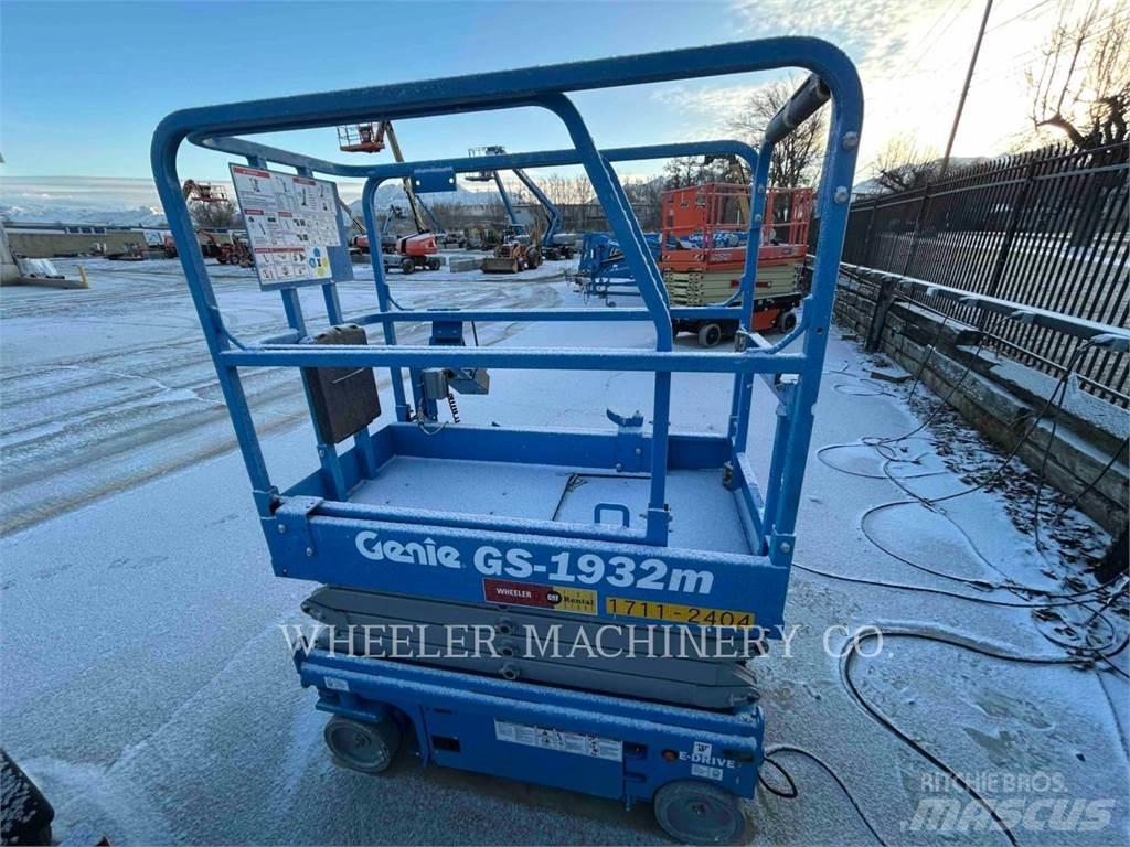 Genie GS1932M Šķerveida pacēlāji