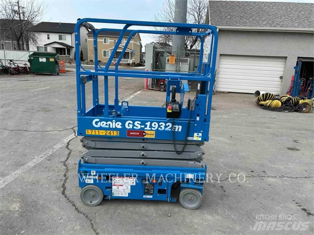 Genie GS1932M Šķerveida pacēlāji
