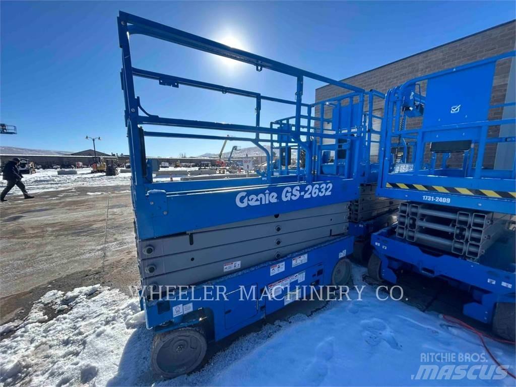 Genie GS2632 Šķerveida pacēlāji