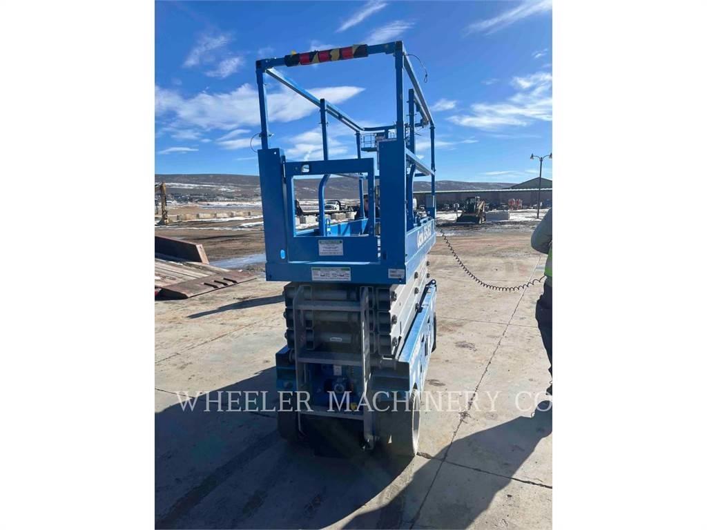 Genie GS2632 Šķerveida pacēlāji