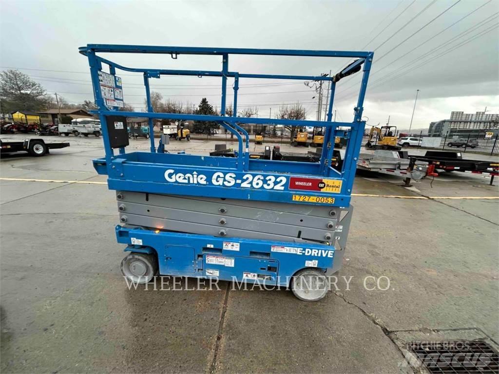 Genie GS2632 Šķerveida pacēlāji