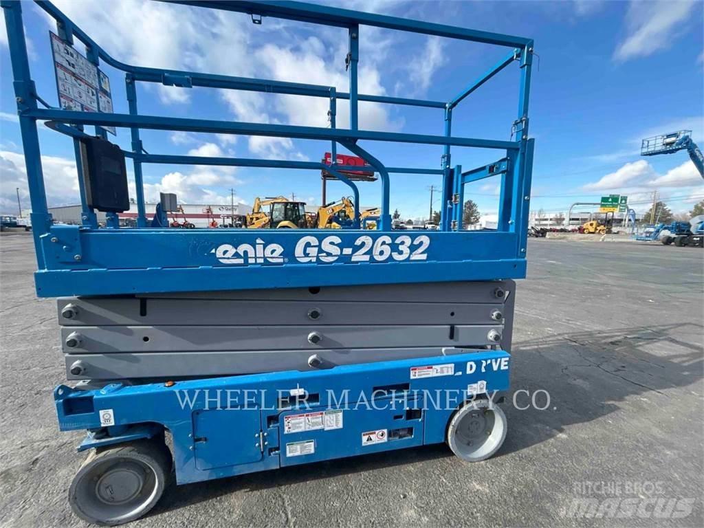 Genie GS2632 Šķerveida pacēlāji