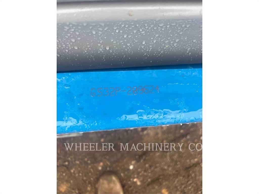 Genie GS2632 Šķerveida pacēlāji