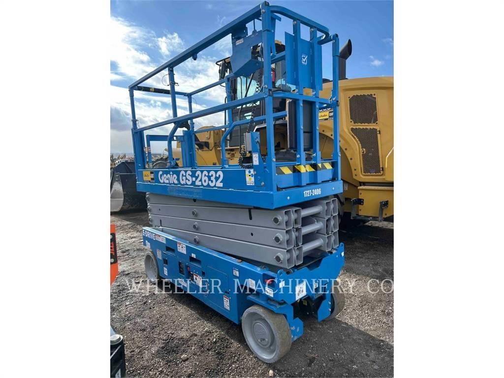 Genie GS2632 Šķerveida pacēlāji