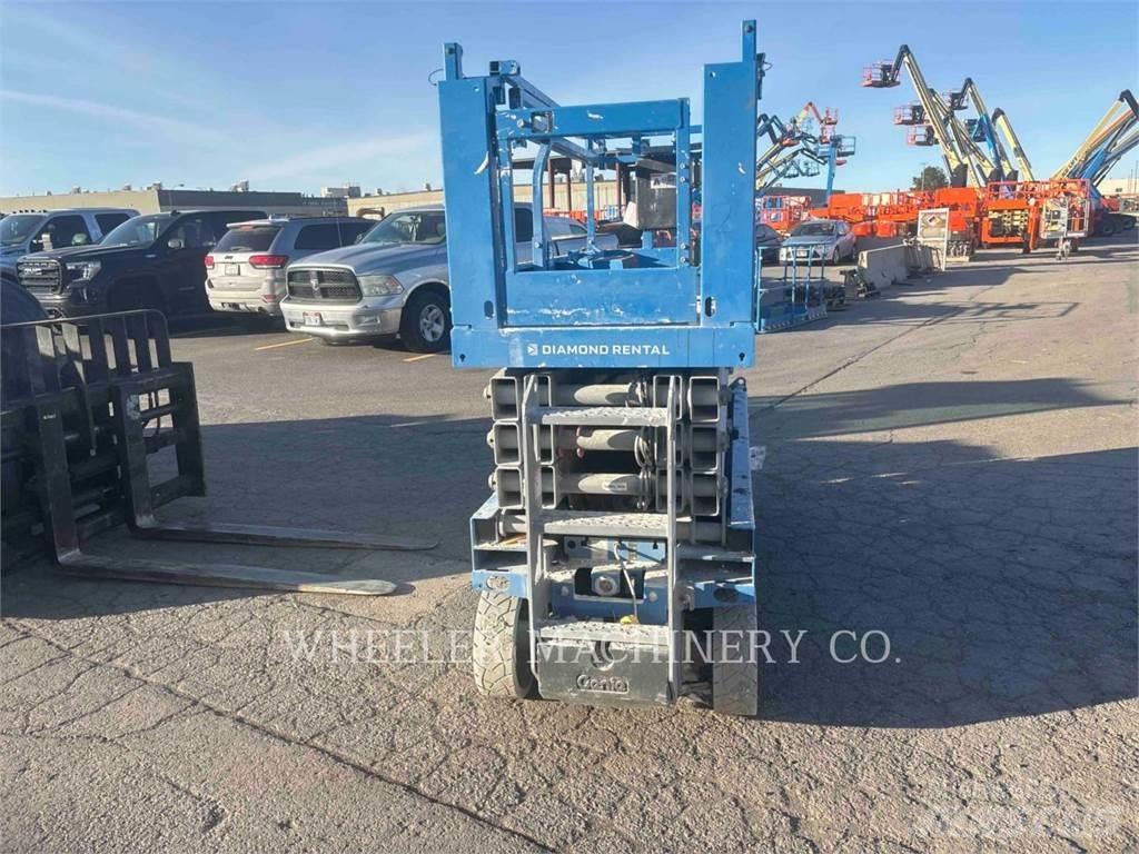 Genie GS2632 Šķerveida pacēlāji