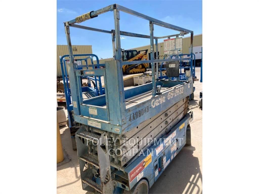 Genie GS2632 Šķerveida pacēlāji