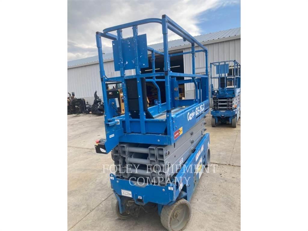 Genie GS2632 Šķerveida pacēlāji