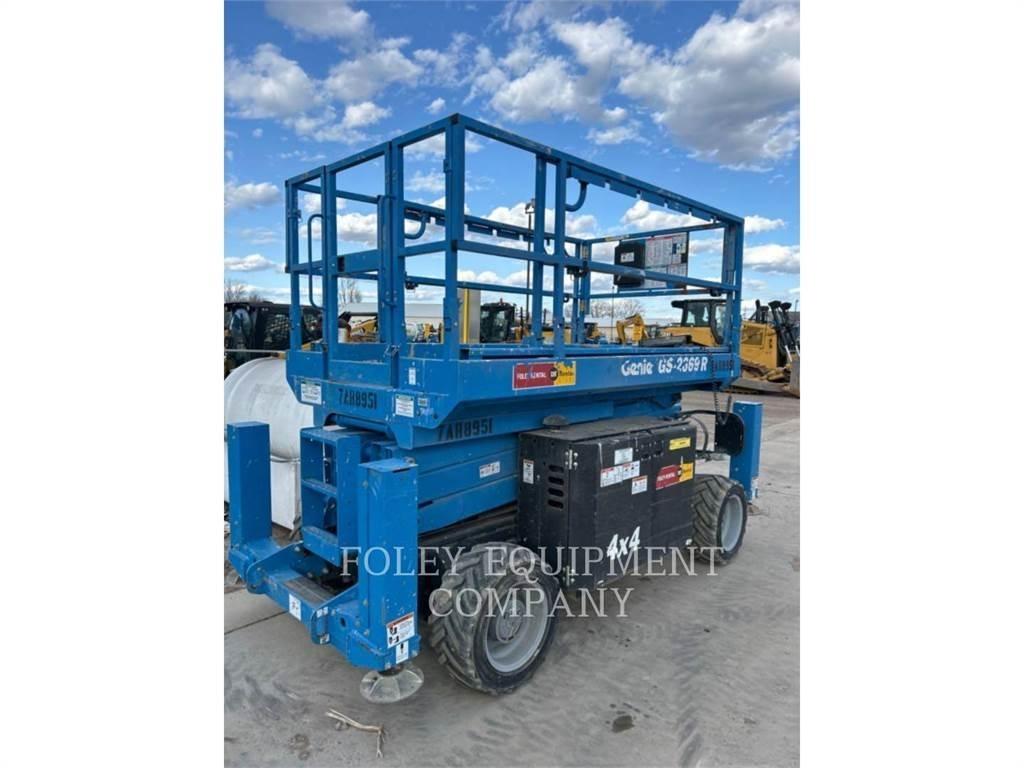 Genie GS2669RTGO Šķerveida pacēlāji