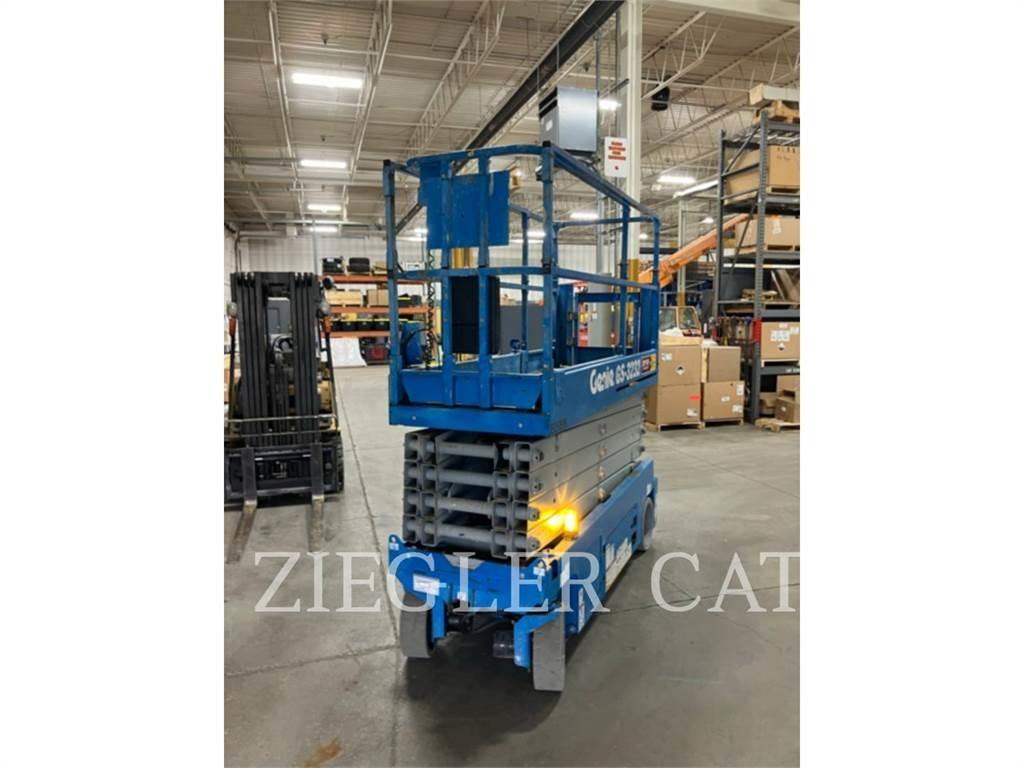 Genie GS3232 Šķerveida pacēlāji