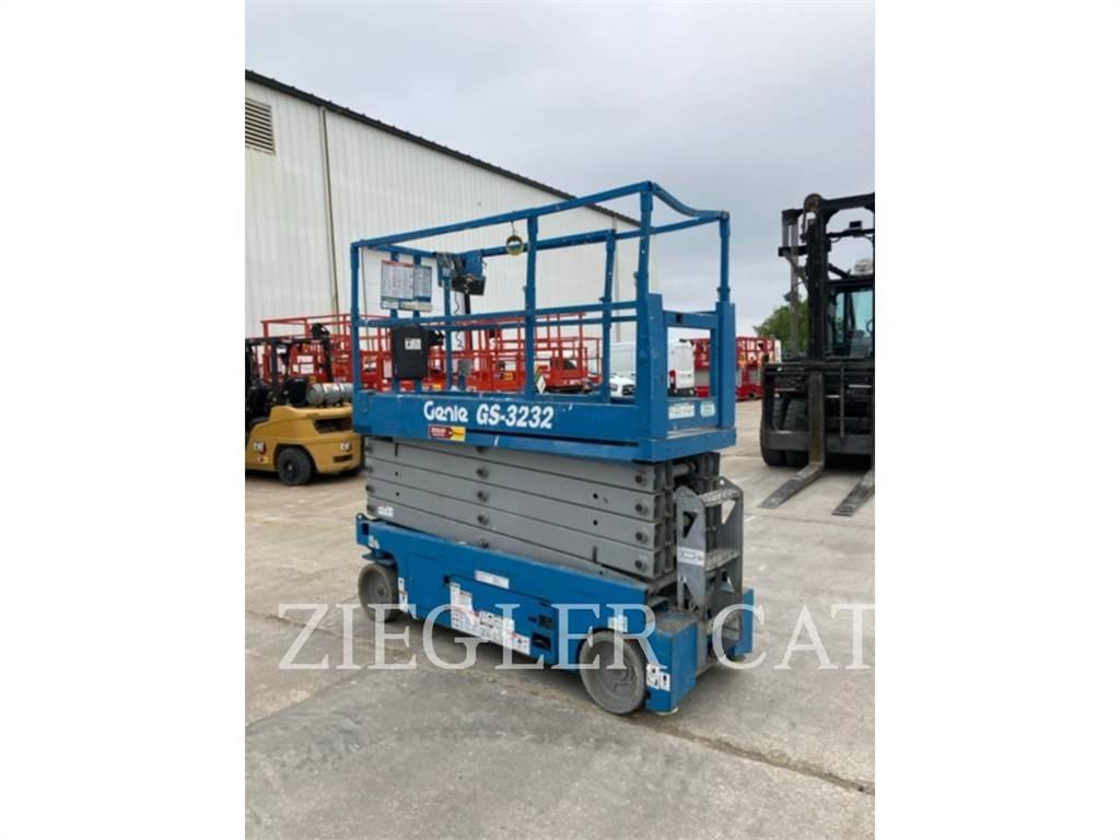 Genie GS3232 Šķerveida pacēlāji