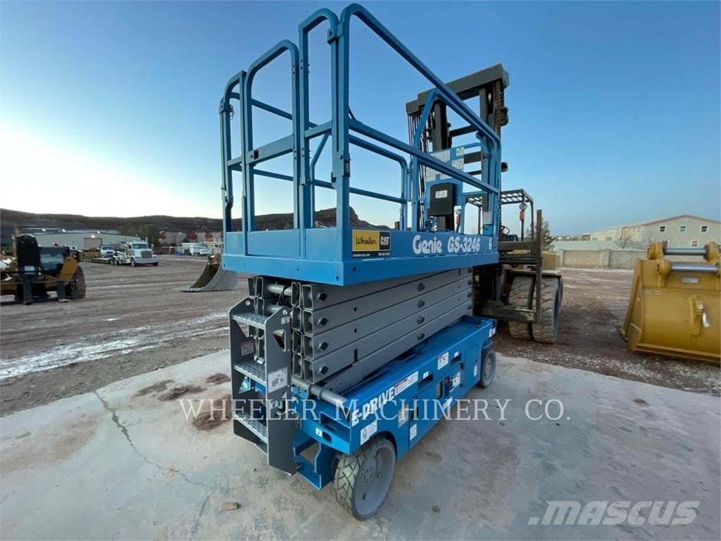 Genie GS3246 Šķerveida pacēlāji