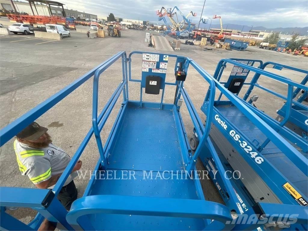 Genie GS3246 Šķerveida pacēlāji