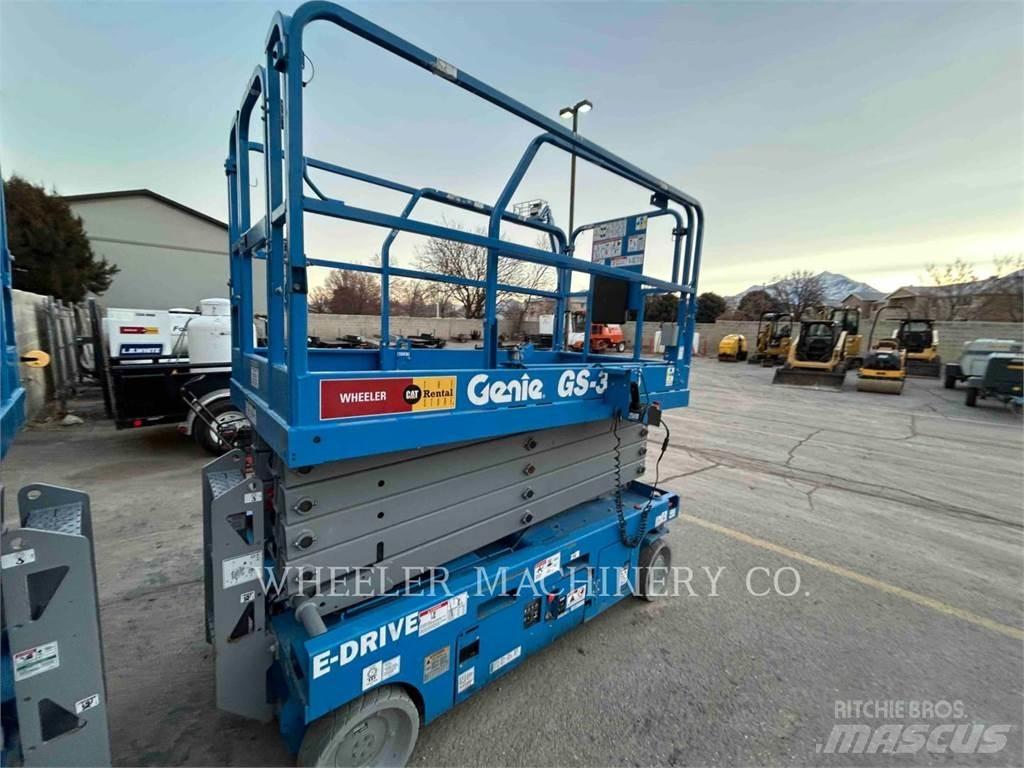 Genie GS3246 Šķerveida pacēlāji