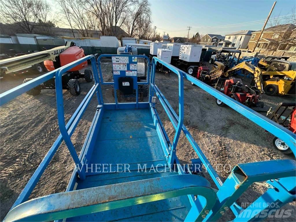Genie GS3246 Šķerveida pacēlāji