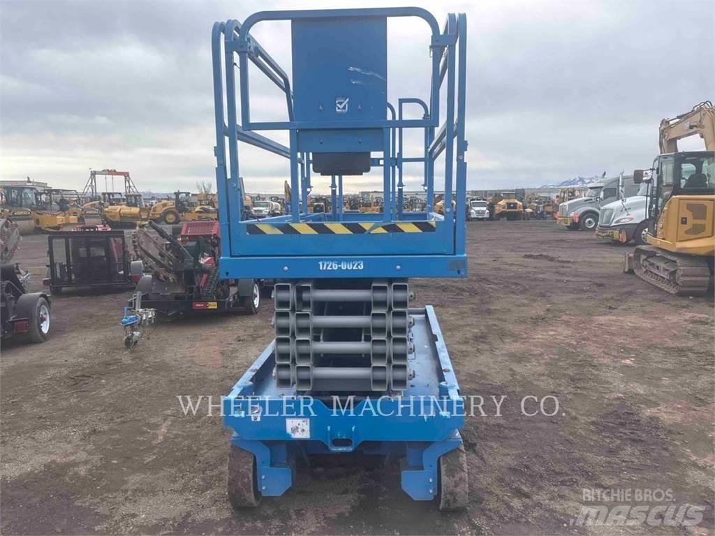 Genie GS3246 Šķerveida pacēlāji