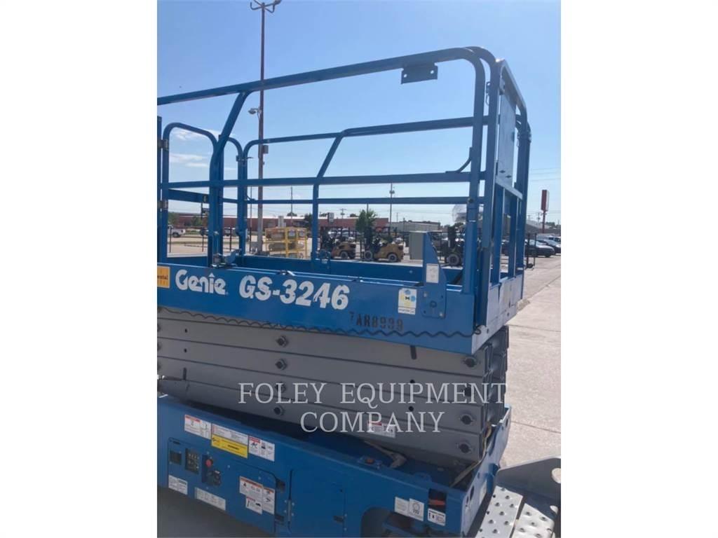 Genie GS3246 Šķerveida pacēlāji