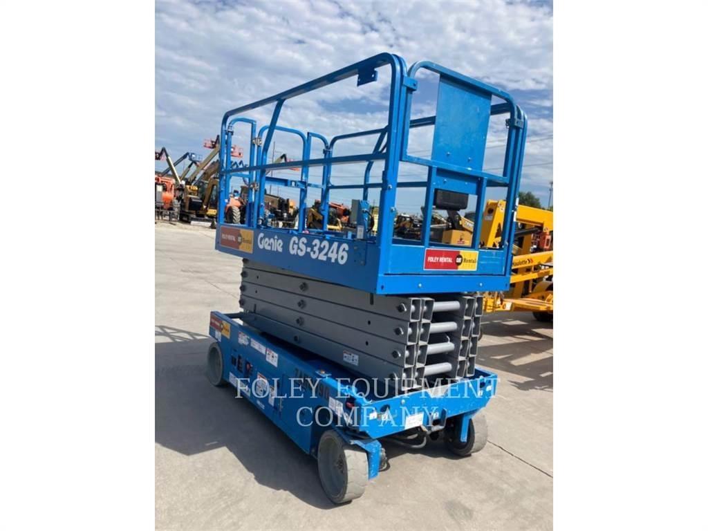 Genie GS3246 Šķerveida pacēlāji