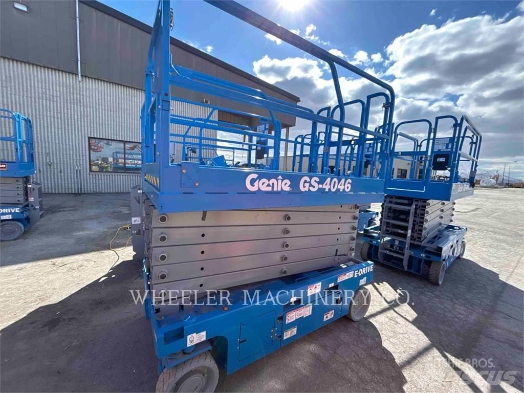 Genie GS4046 Šķerveida pacēlāji