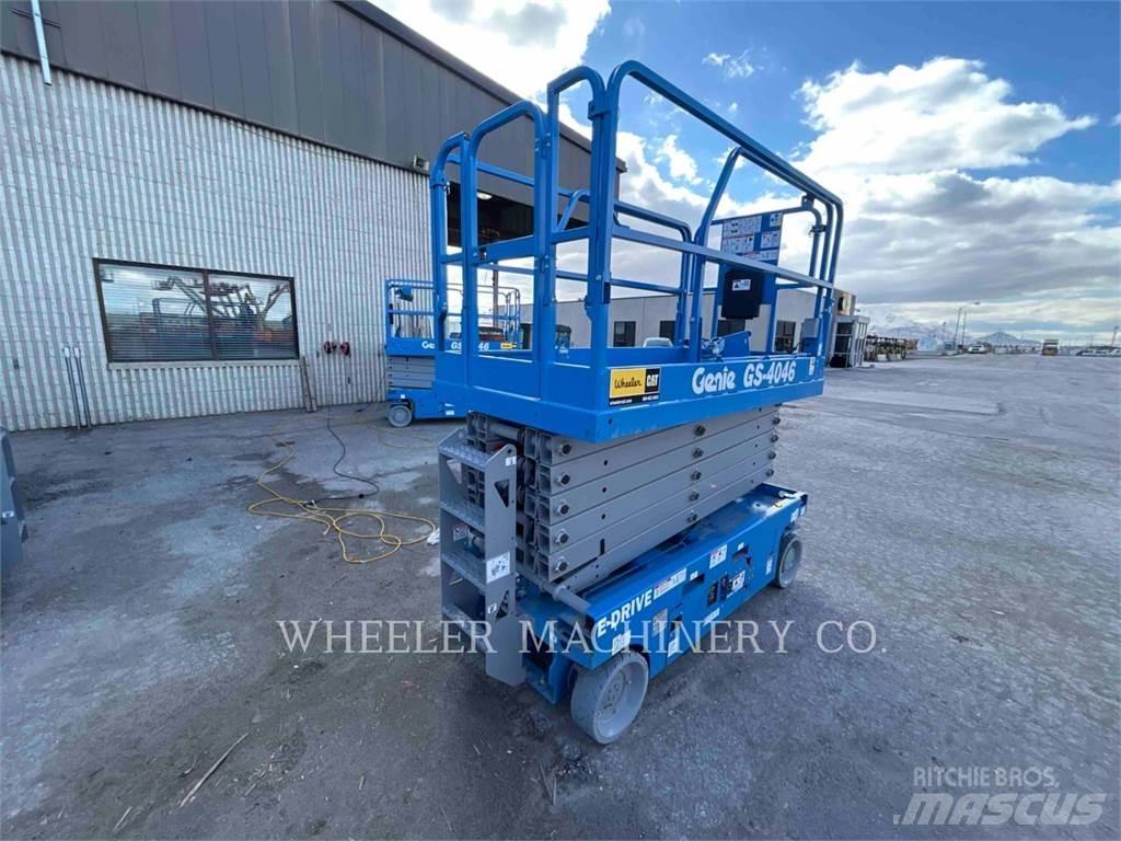 Genie GS4046 Šķerveida pacēlāji