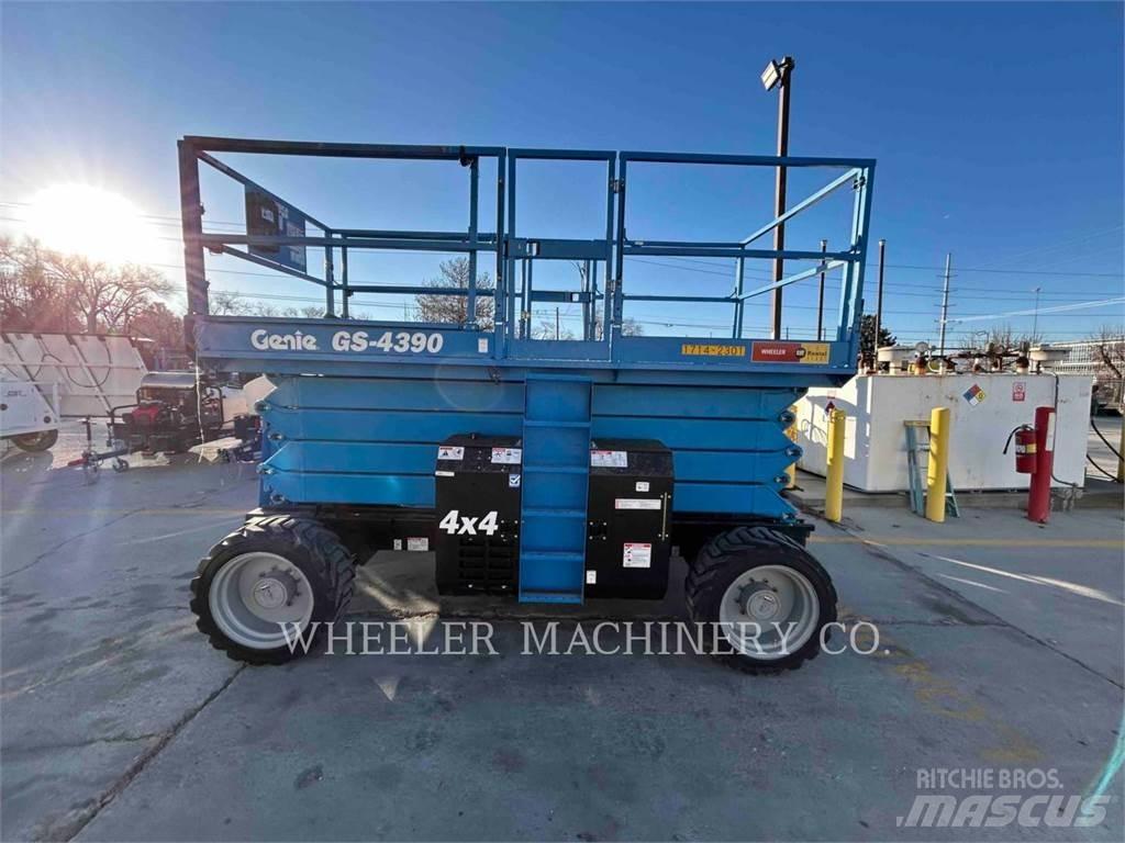 Genie GS4390 RT Šķerveida pacēlāji