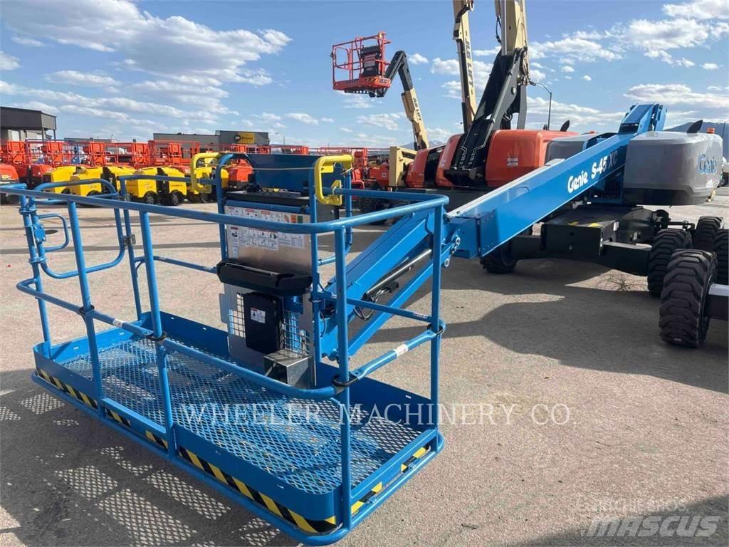 Genie S45XC Strēles pacēlāji