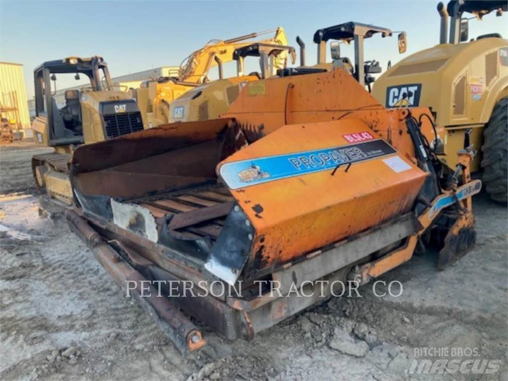 Gilcrest 813R Asfalta klājēji