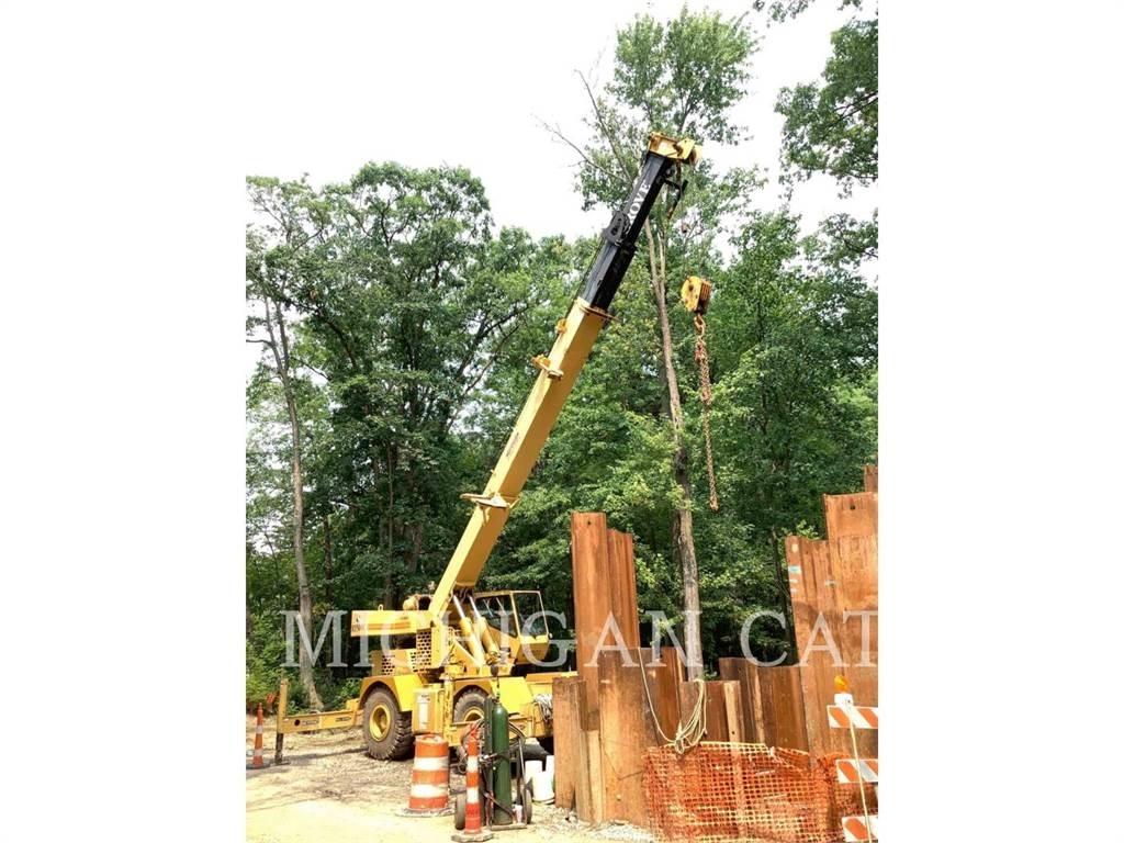 Grove RT528 Visurgājēji celtņi