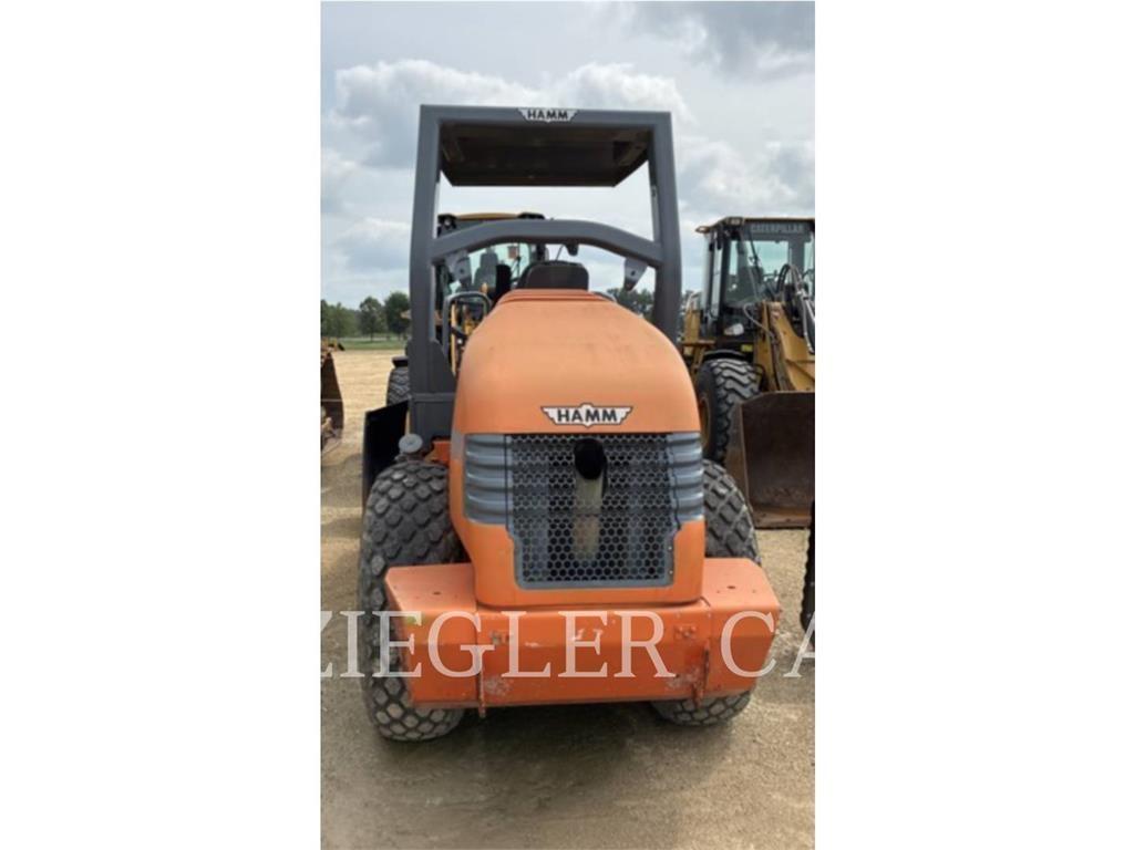 Hamm 3307 SMOOTH Augsnes blīvētāji