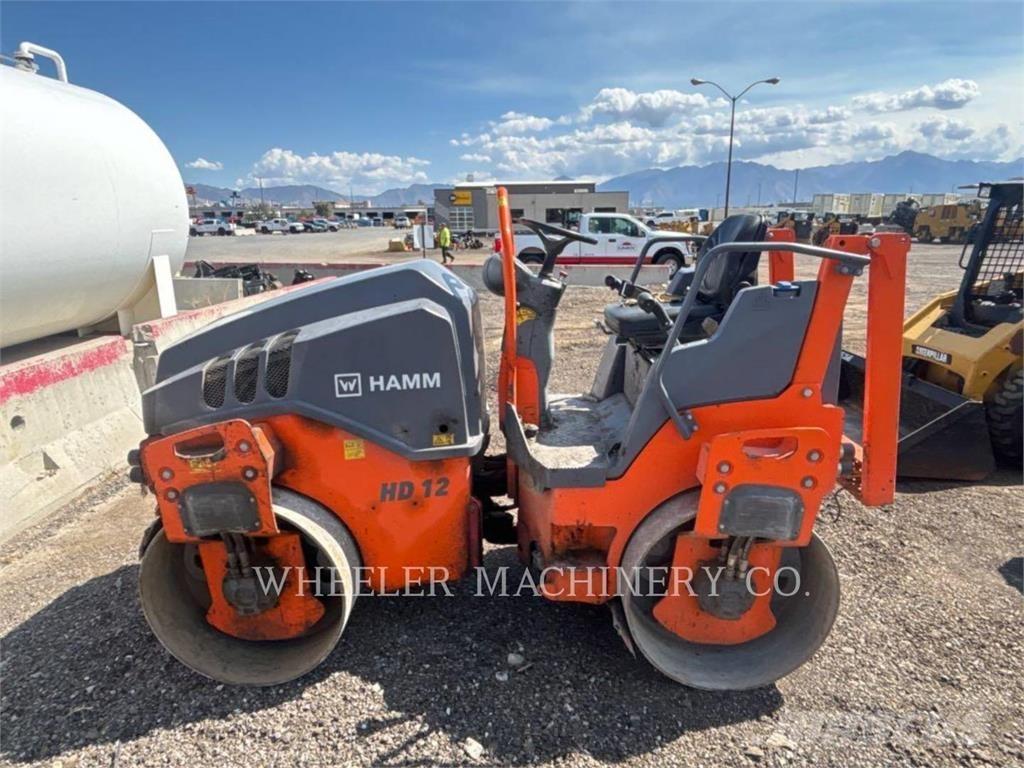 Hamm HD12 Divvalču grunts veltņi