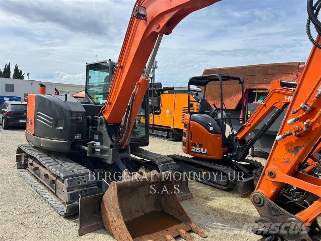 Hitachi ZAXIS85 Iekrāvēji uz riteņiem