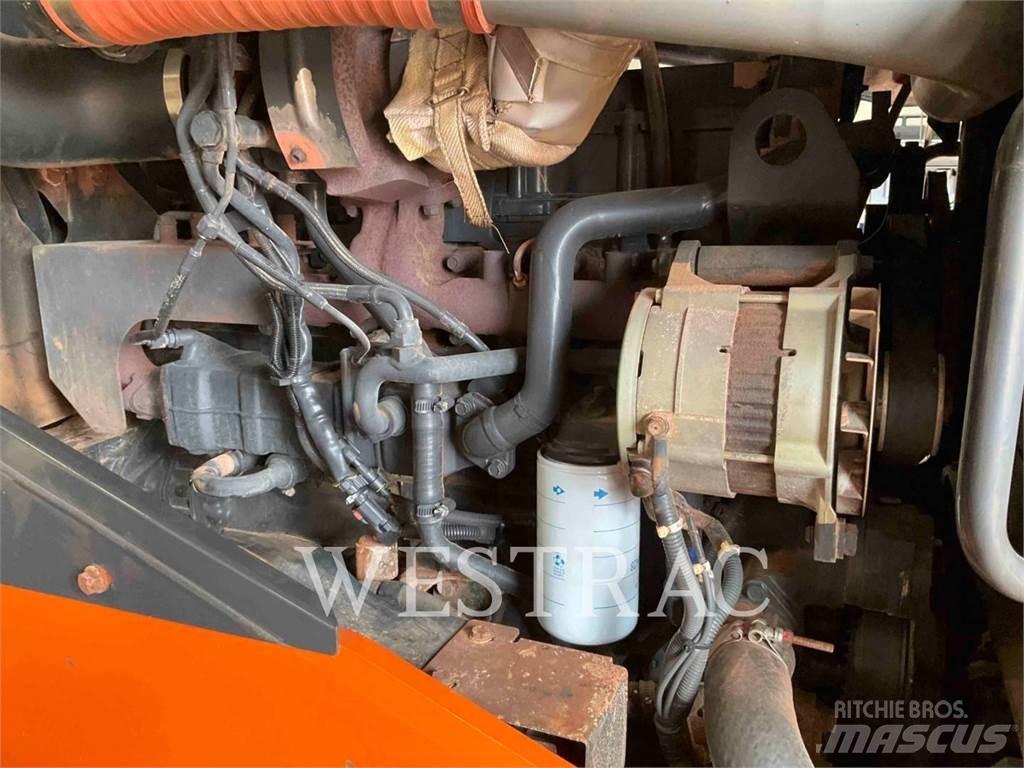 Hitachi ZW180-5B Iekrāvēji uz riteņiem
